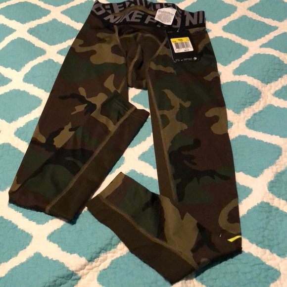 Nike Other - Compression pants